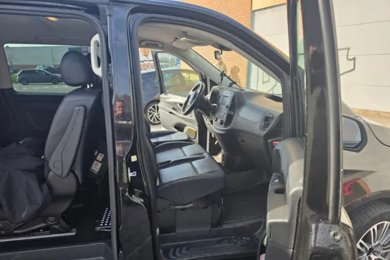 Taxi driver service for all distances